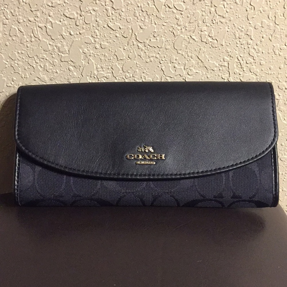 Coach (F53617) Signature C slim wallet